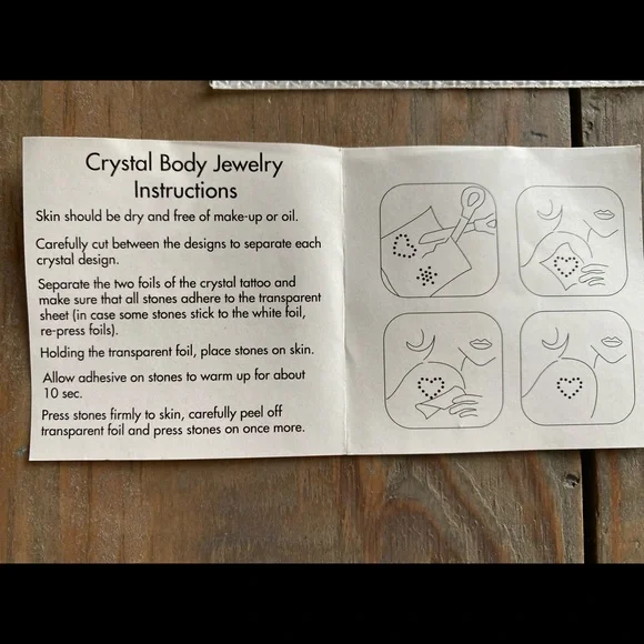 Swarovski crystal body art - Picture 3 of 4